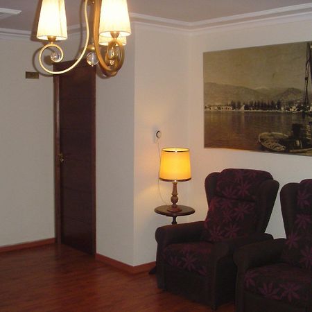 Hostal Cabrera Motril Exterior foto
