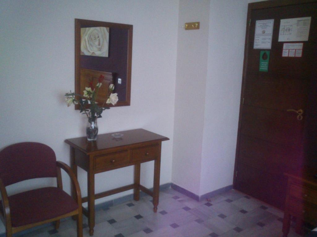 Hostal Cabrera Motril Exterior foto