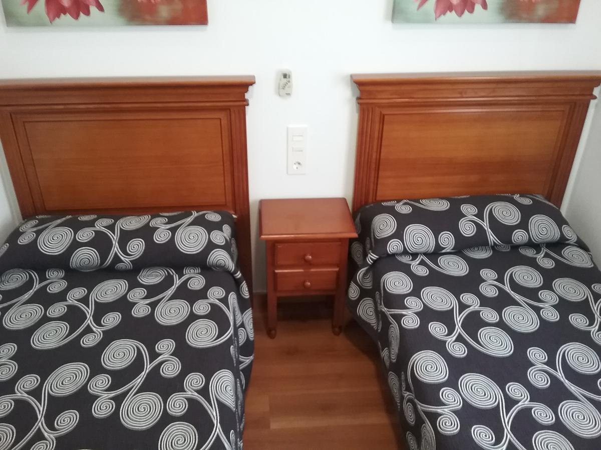 Hostal Cabrera Motril Exterior foto